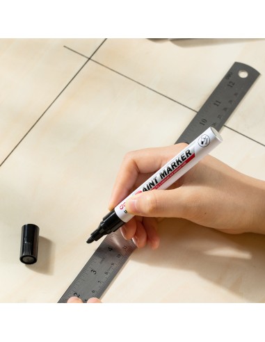 Paint Marker Bullet tip:2mm BLACK