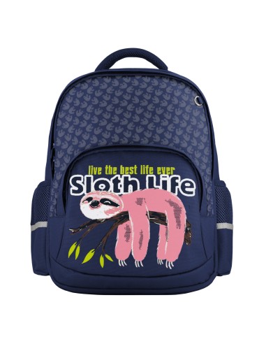 Backpack. Material: 100% polyester fiber. Zipper width 8 mm, puller 5 cm. Measurement: 30x40x19 cm