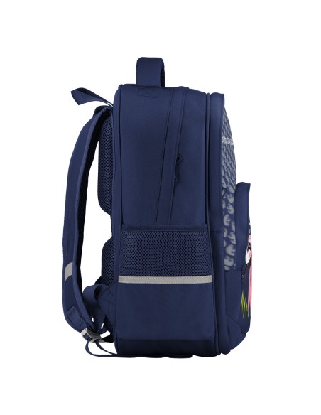 Backpack. Material: 100% polyester fiber. Zipper width 8 mm, puller 5 cm. Measurement: 30x40x19 cm
