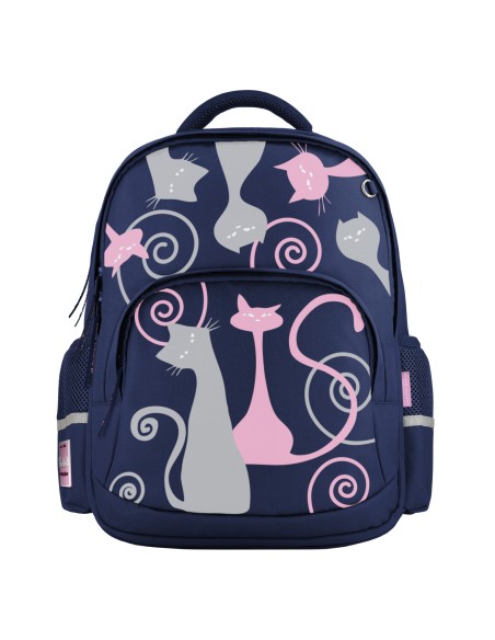 Backpack. Material: 100% polyester fiber. Zipper width 8 mm, puller 5 cm. Measurement: 30x40x19 cm