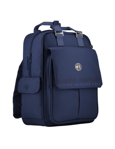 Backpack. Material: 100% polyester fiber. Zipper width 8 mm, puller 5 cm. Measurement: 29x38x14 cm.