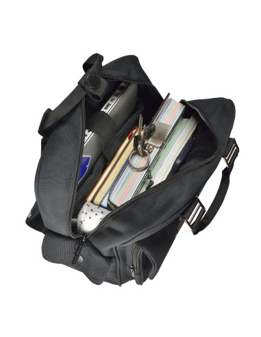 Backpack. Material: 100% polyester fiber. Zipper width 8 mm, puller 5 cm. Measurement: 29x38x14 cm.