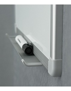 white magnetic board 2x3 120x90cm, with aluminium frame 2