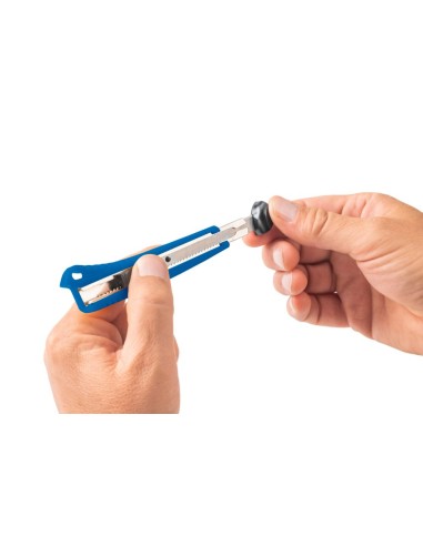 BASIC Cutter, 9 mm blade, metal track