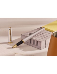 Parker Meridian Chrome GT Rollerball Pen F Black Ink 2