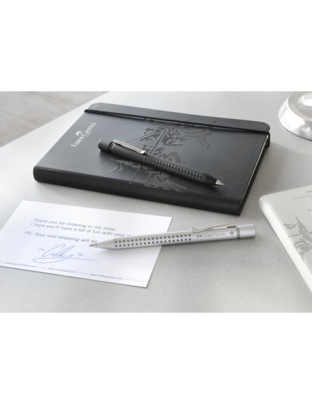 Pastapliiats Faber-Castell Grip 2011 XB must (matt)