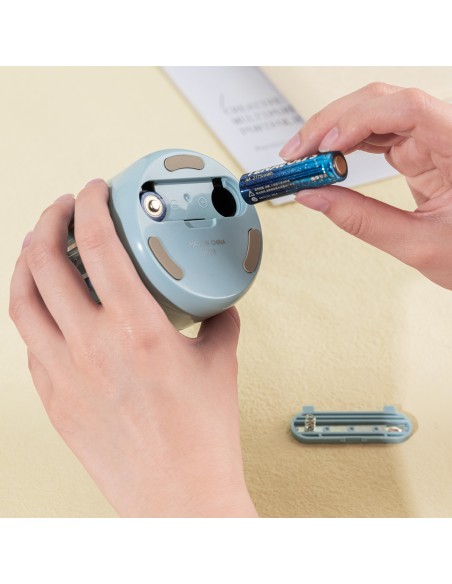 Electric Pencil Sharpener DELI for graphite pencil φ6.9-8mm blue