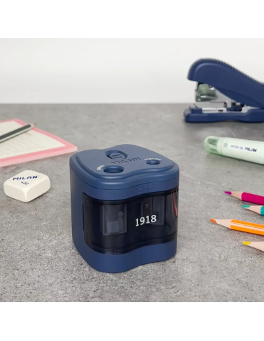 Electric pencil sharpener Milan MAXI-REGULAR (batteries included)