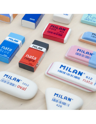 Eraser Milan 1012 oval 62x28x13mm